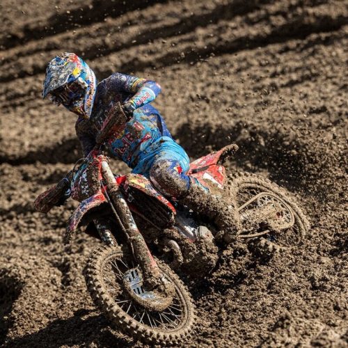 Jorge Prado vuelve a perder el liderato en el barro