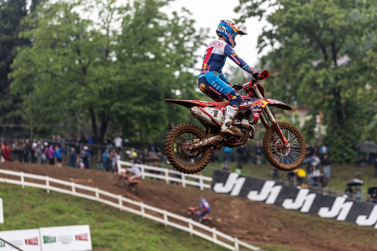 Gran susto para Jorge Prado en el GP de Italia