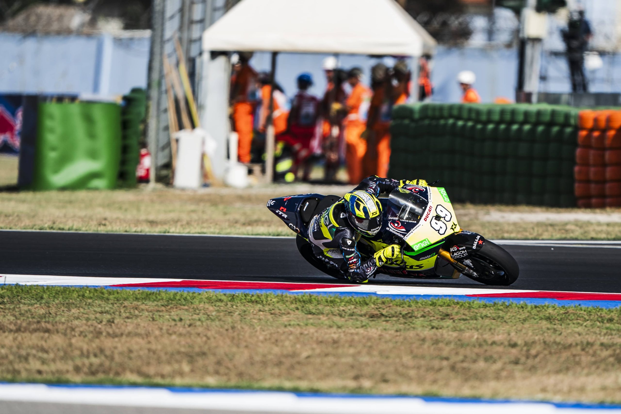 El MTHelmets-MSi resurge en San Marino con cambio de líder