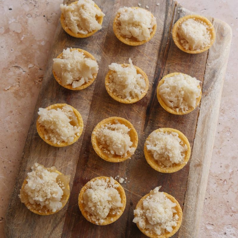 montaditos-merluza-cebolla-queso