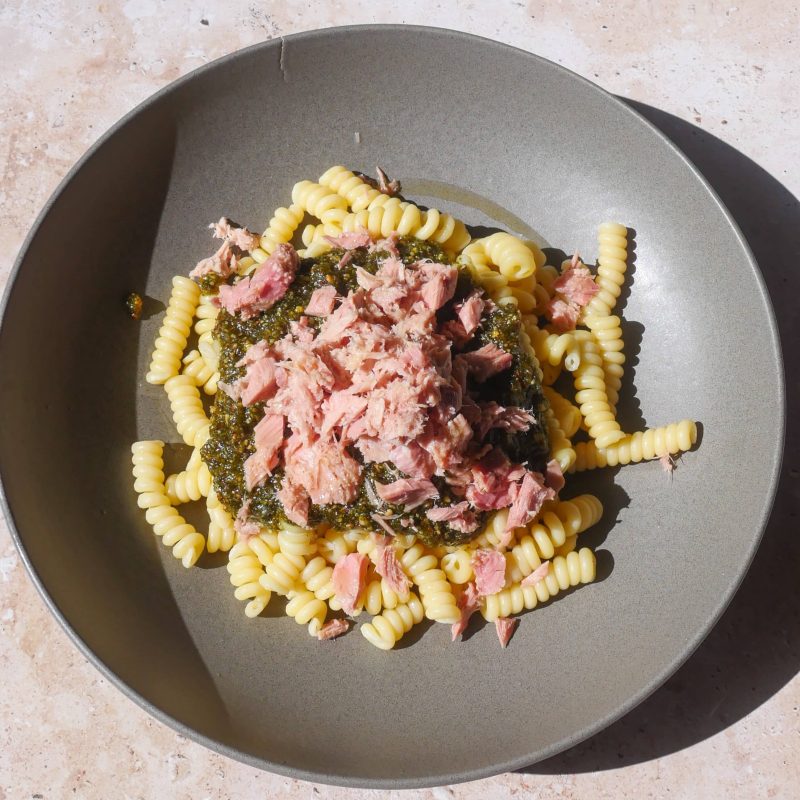 pasta-pesto-avellanas-atun